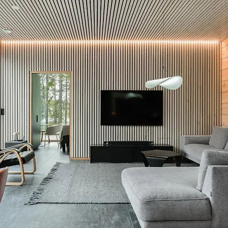 Villa Hideaway By Hilla Ruka